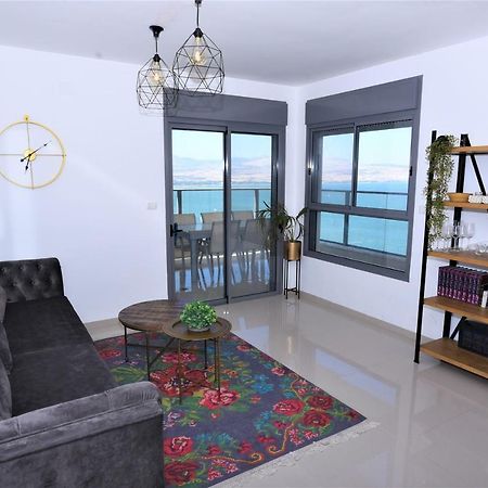 Aristone Luxury Apartment ティベリア エクステリア 写真