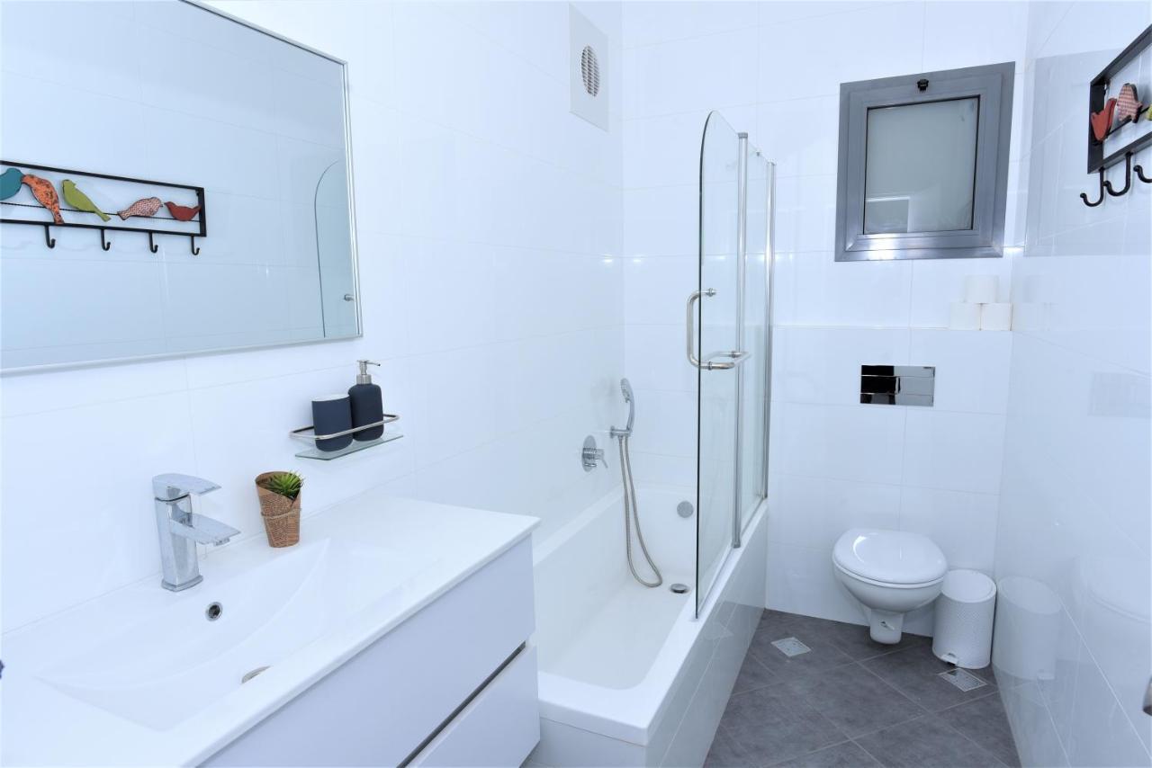 Aristone Luxury Apartment ティベリア エクステリア 写真
